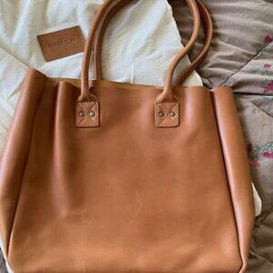 Parker Clay Merkato Tote Tan NEW